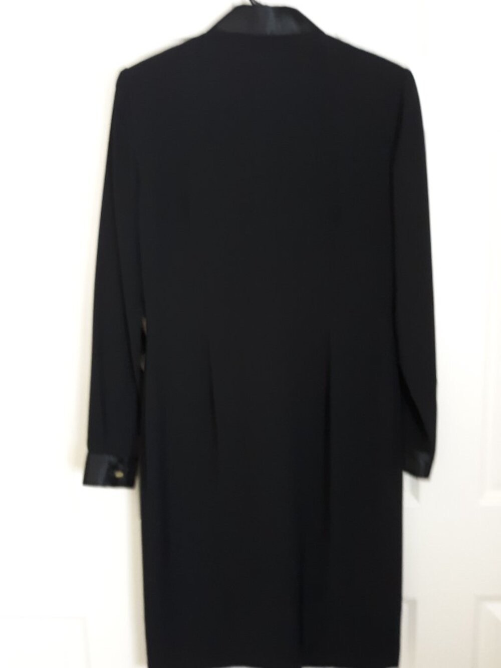 Vintage Adrianna Papell Woman's size 6 Long Coat Dress - Picture 4 of 4